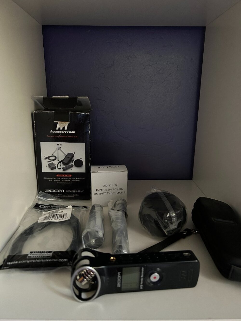 Zoom H1 Handy Recorder & Accessory Pack